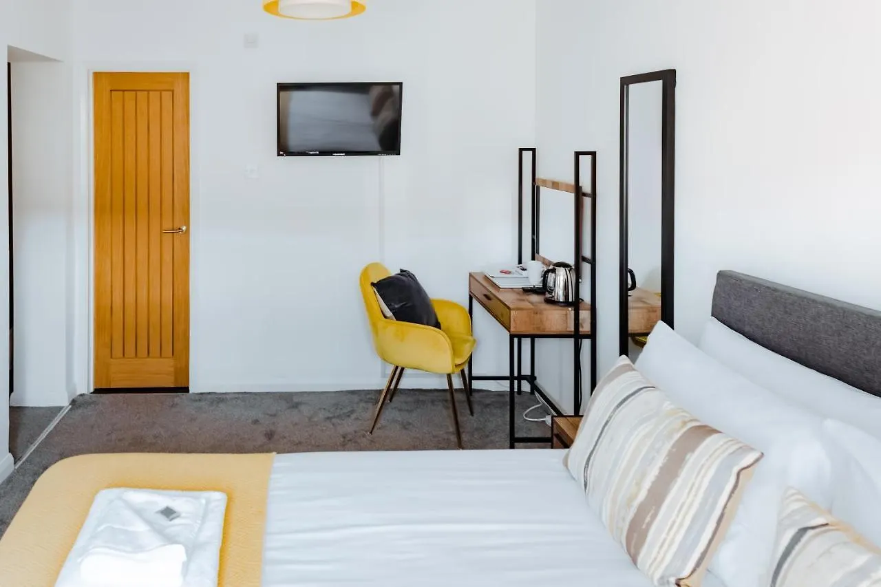 Guest house Arbury Manor - Perfect For Friends And Family Hotel Cambridge  United Kingdom